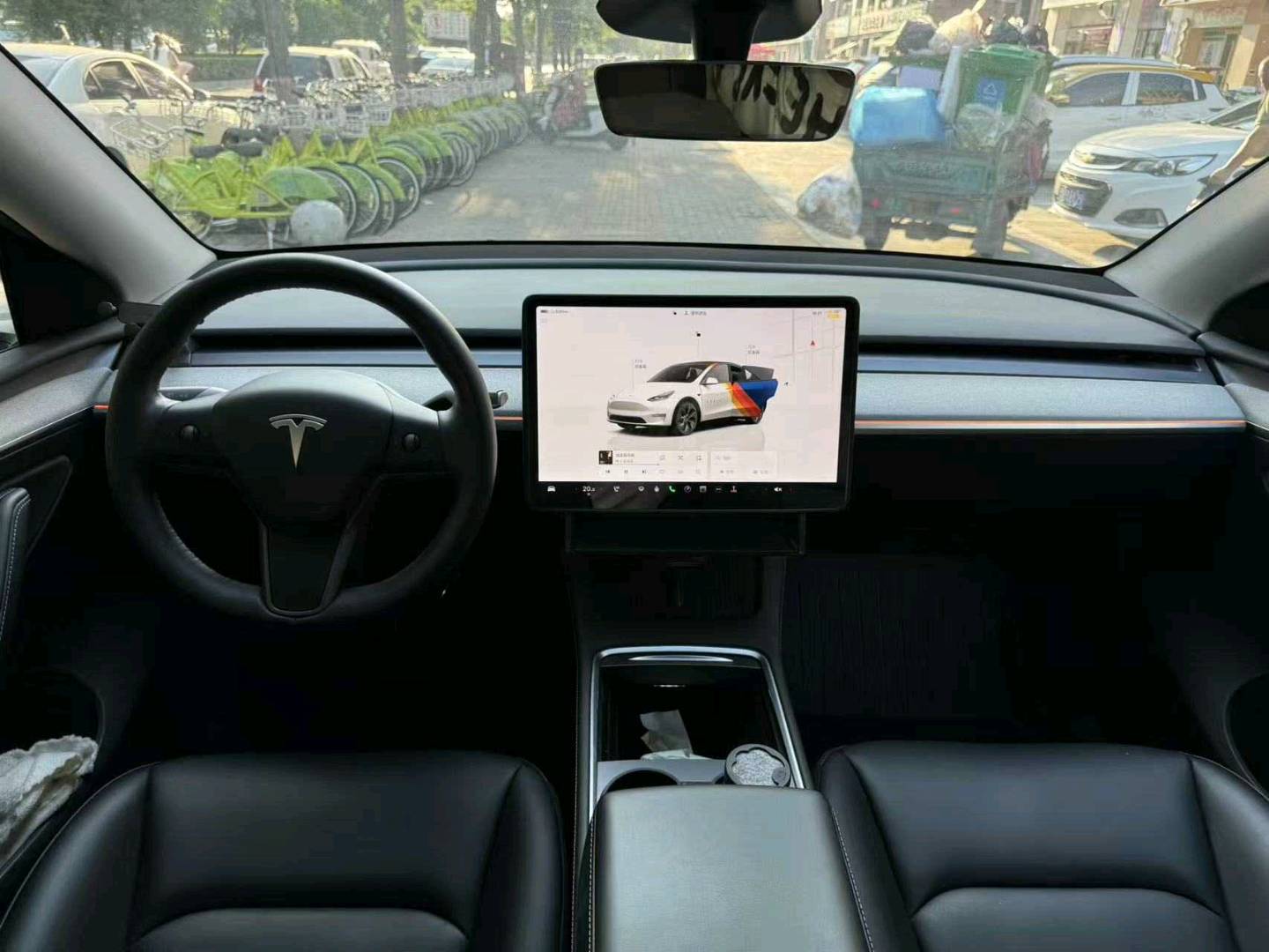 Tesla Model Y 2024 #6 Tesla Model Y 2024 car image #6