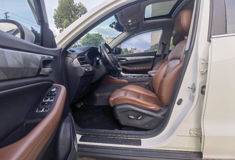 GEELY Vision X6 2021 car image #6