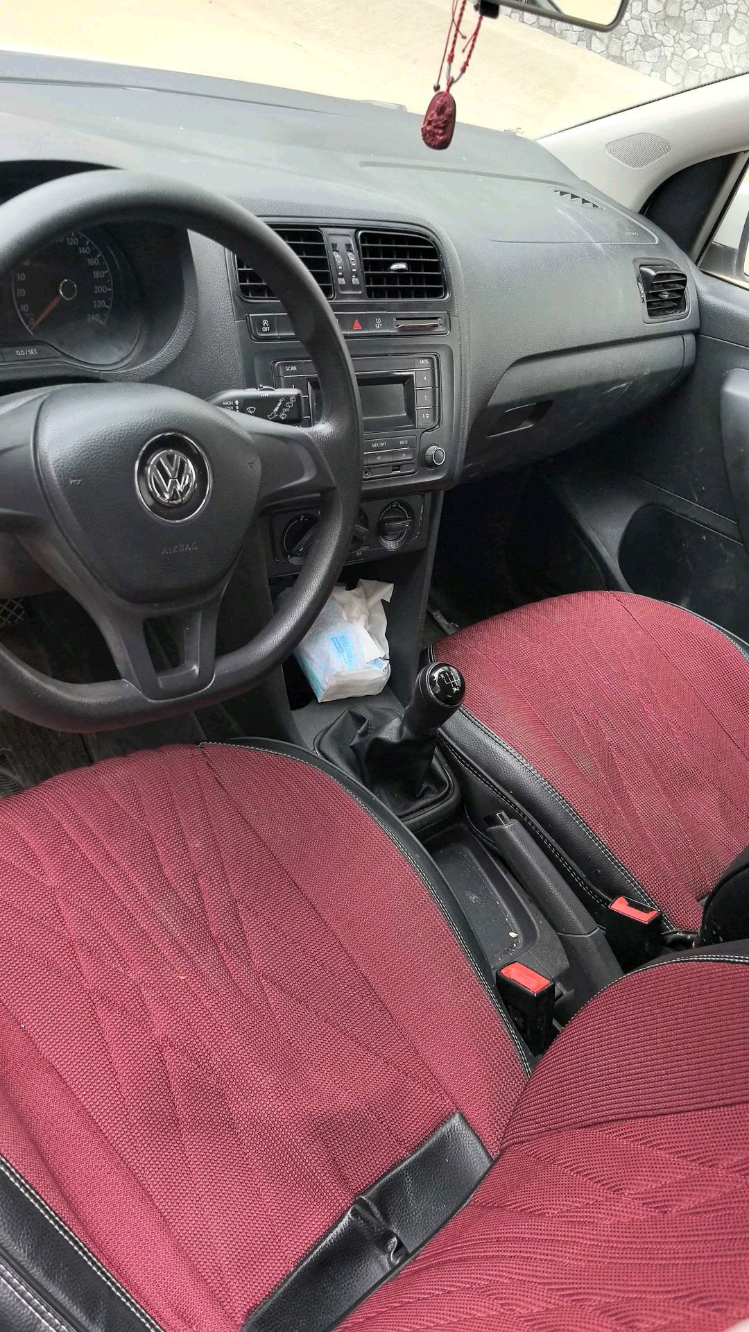 Volkswagen Polo 2018 car image #6