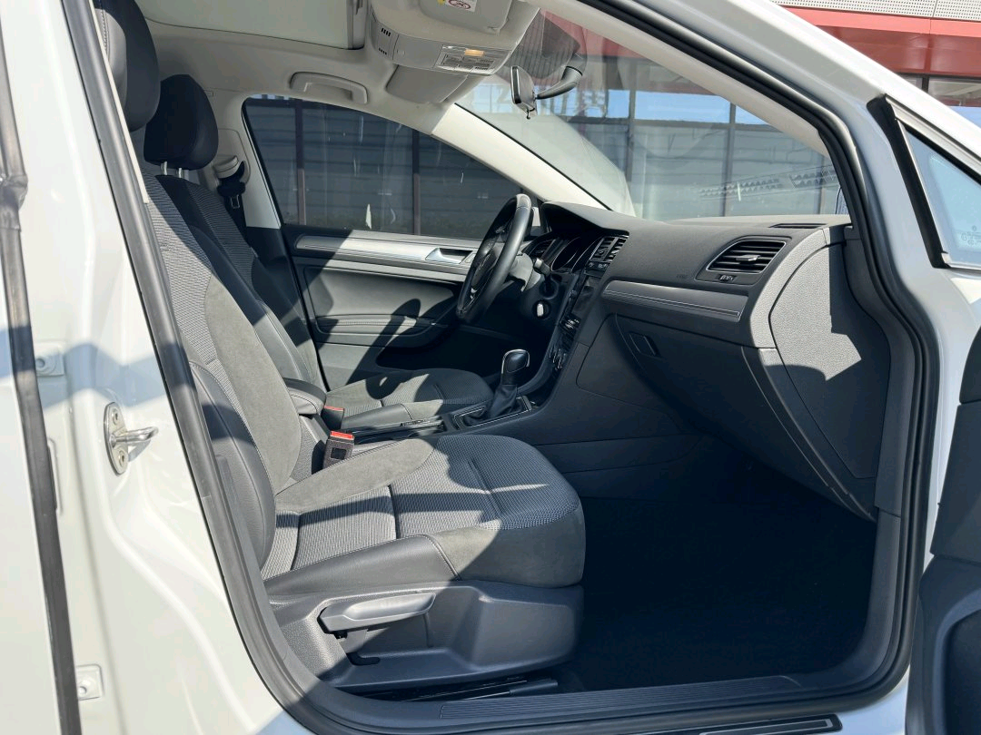 Volkswagen Golf 2019 #6 Volkswagen Golf 2019 car image #6