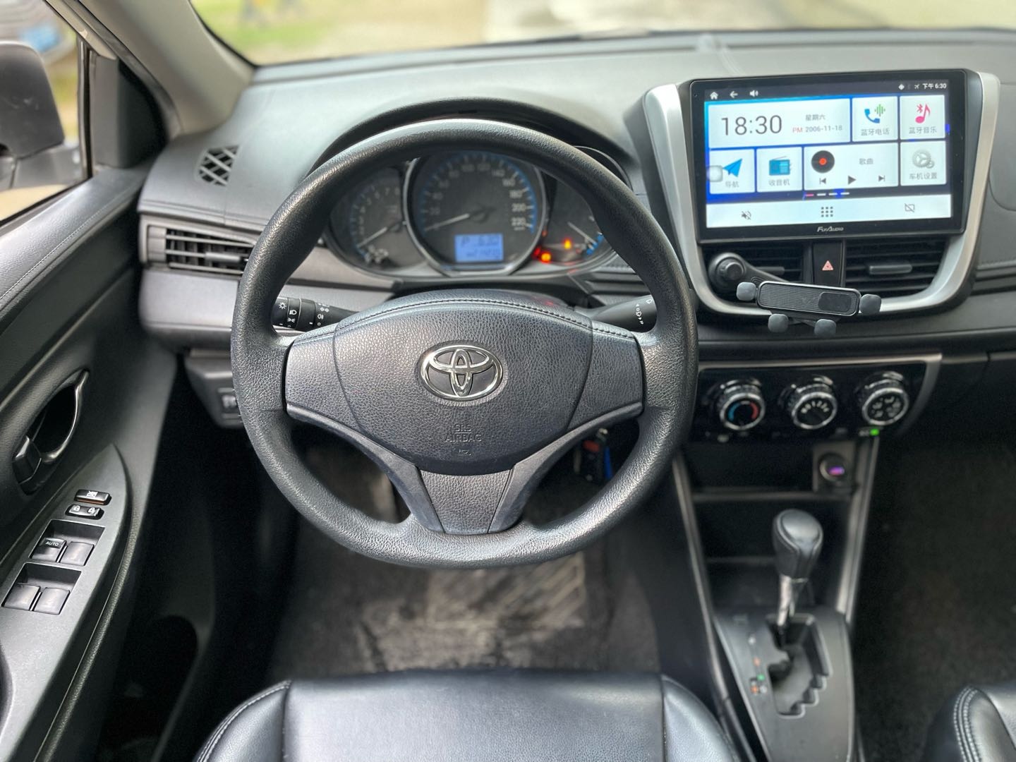 Toyota Vios 2018 car image #12