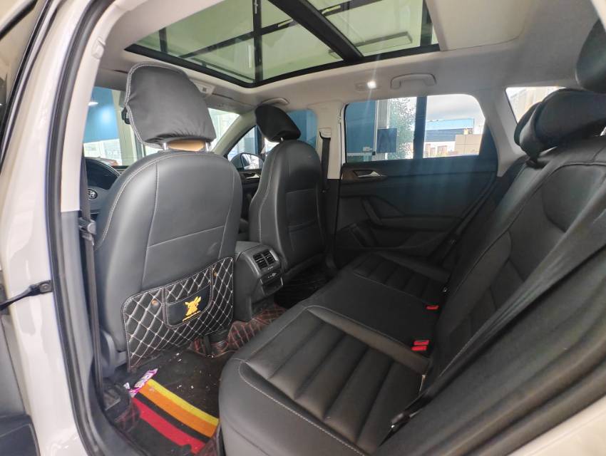 Volkswagen Tharu 2022 car image #5
