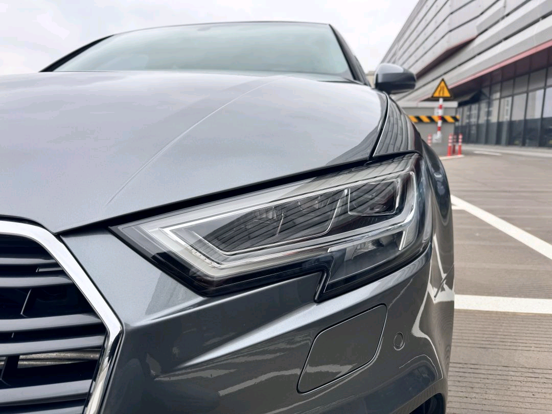 Audi A3 2019 car image #7