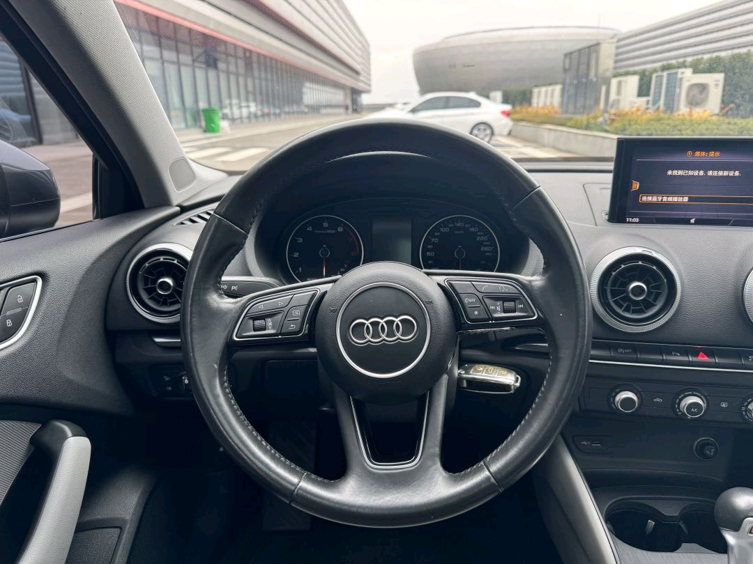 Audi A3 2019 car image #5