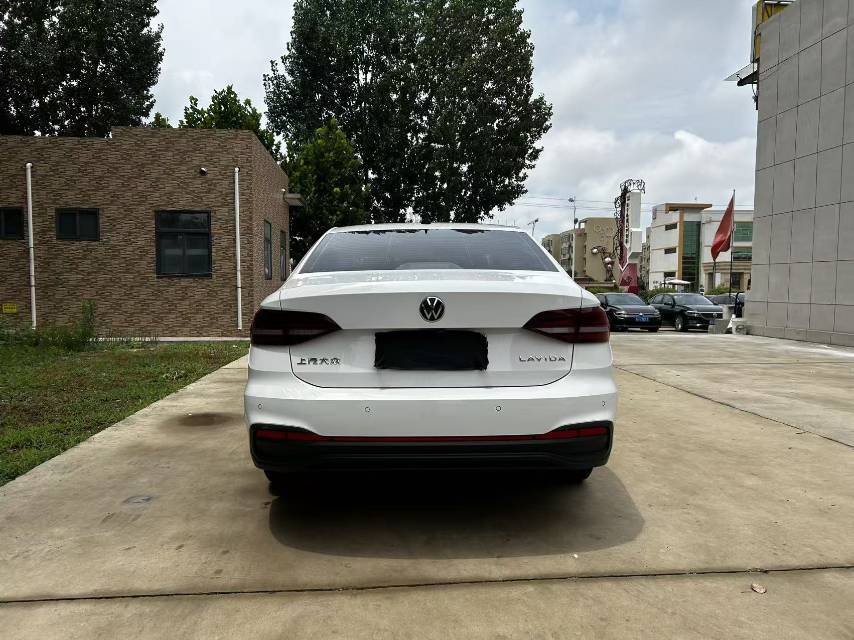 Volkswagen Lavida 2022 car image #9