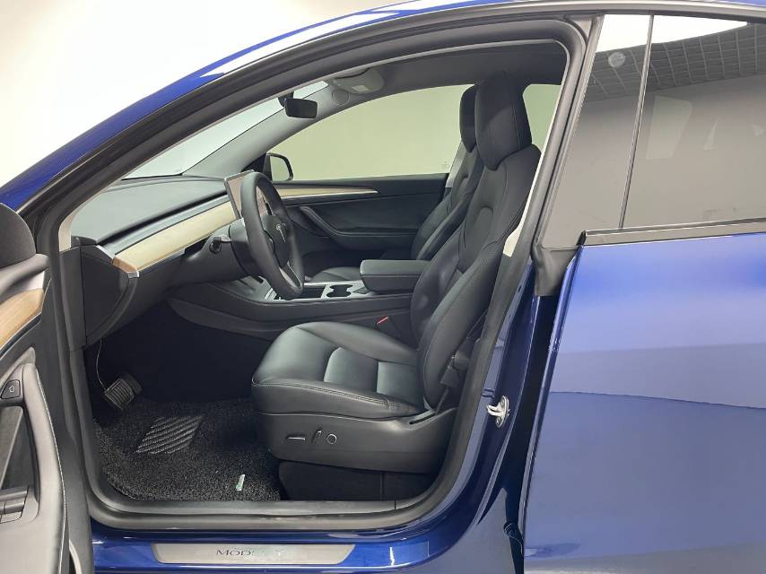 Tesla Model Y 2021 #10 Tesla Model Y 2021 immagine di auto #10