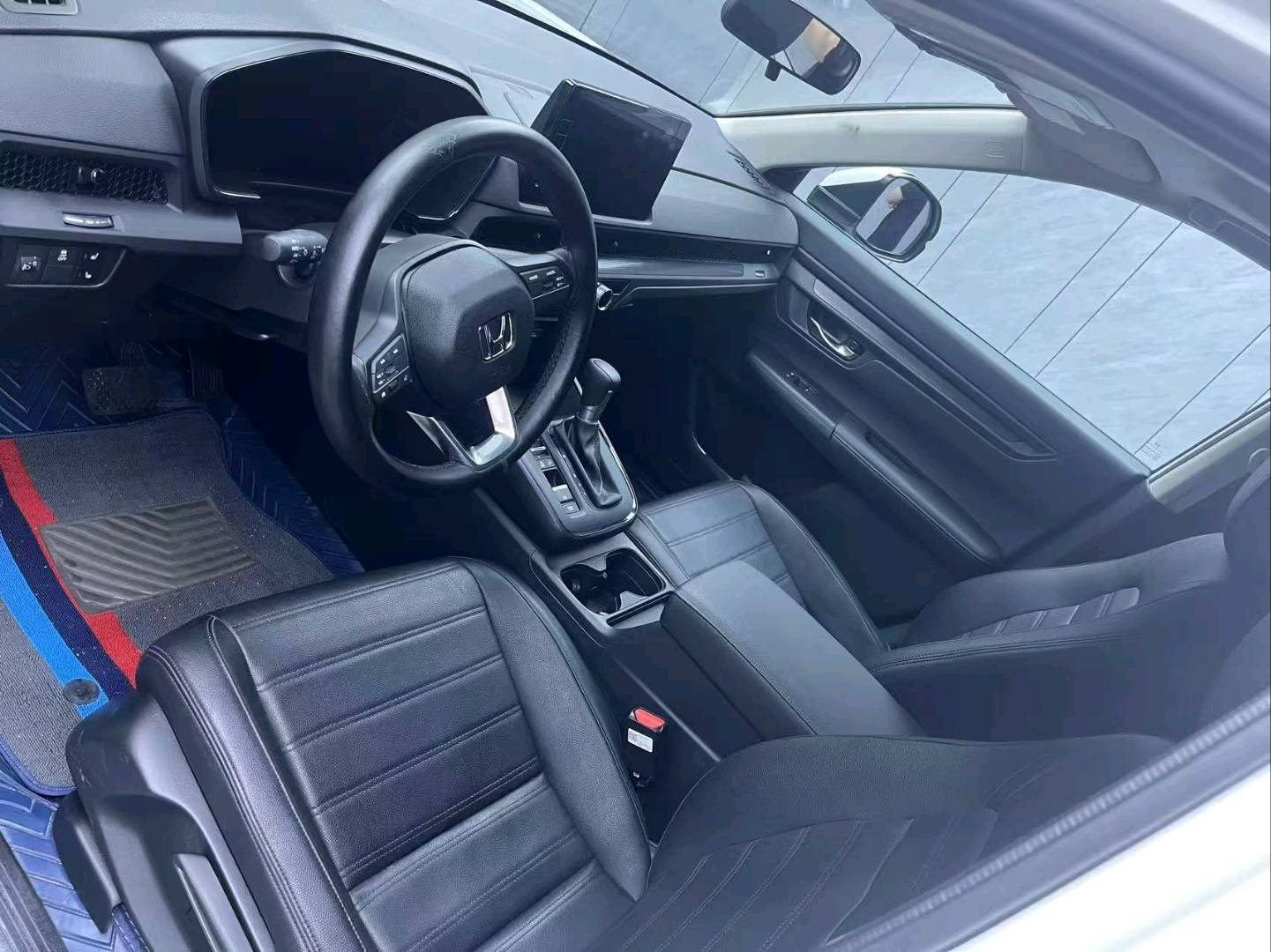 Honda CR-V 2025 car image #5