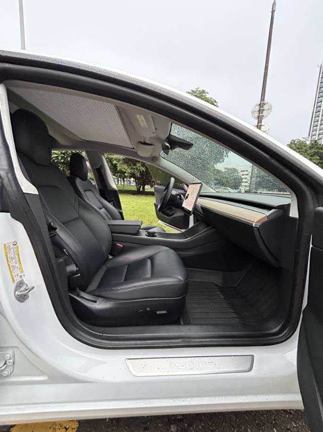 Tesla Model 3 (Imported) 2020 immagine di auto #9