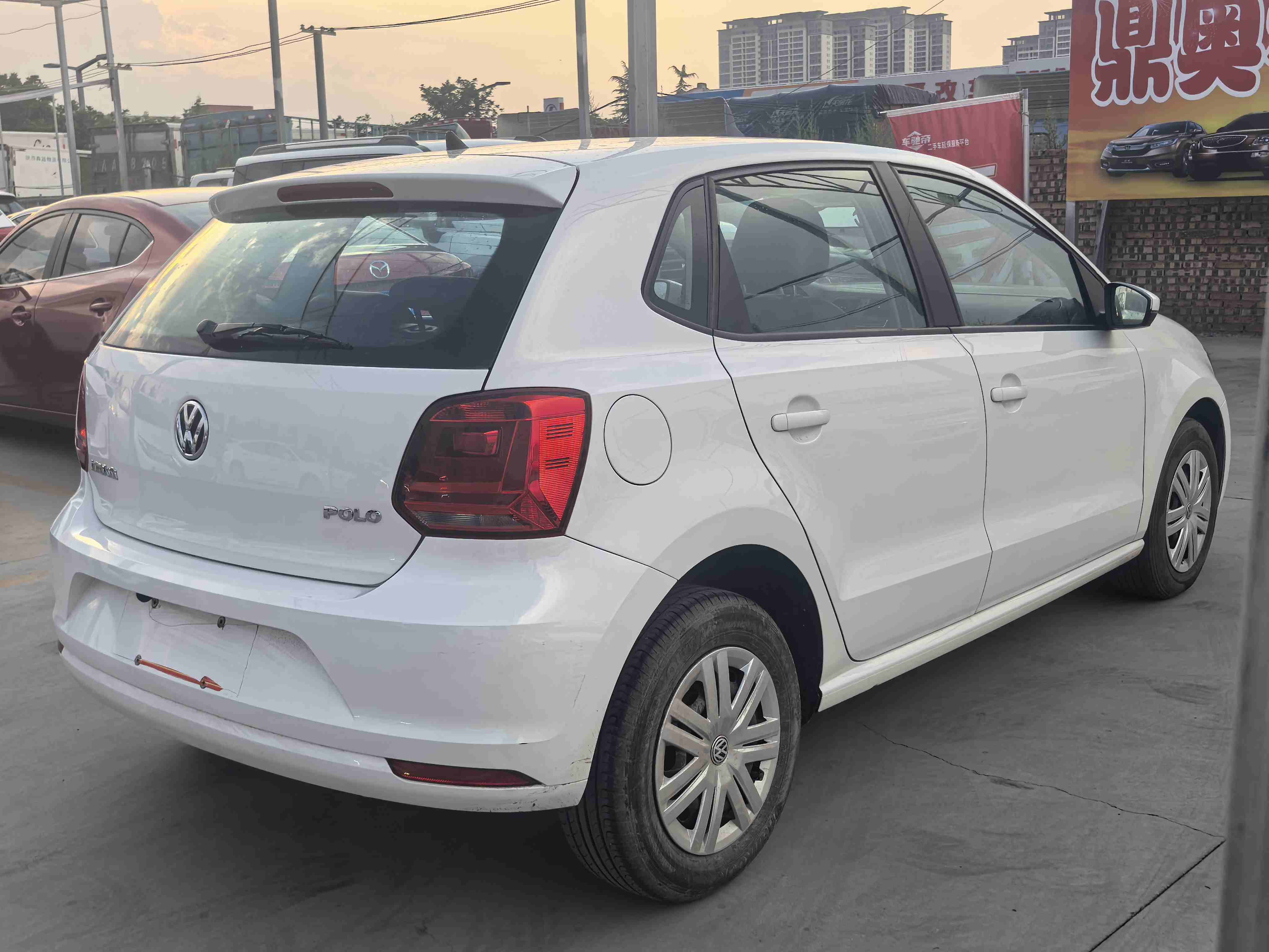 Volkswagen Polo 2017 #11 Volkswagen Polo 2017 car image #11
