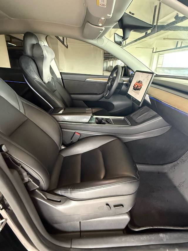 Tesla Model Y 2022 #7 Tesla Model Y 2022 car image #7