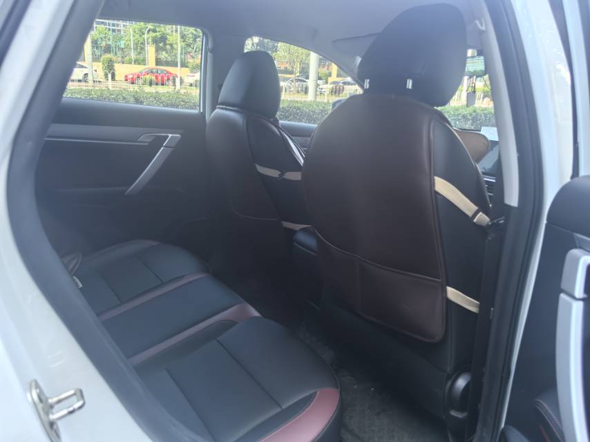 GEELY Coolray 2021 immagine di auto #7