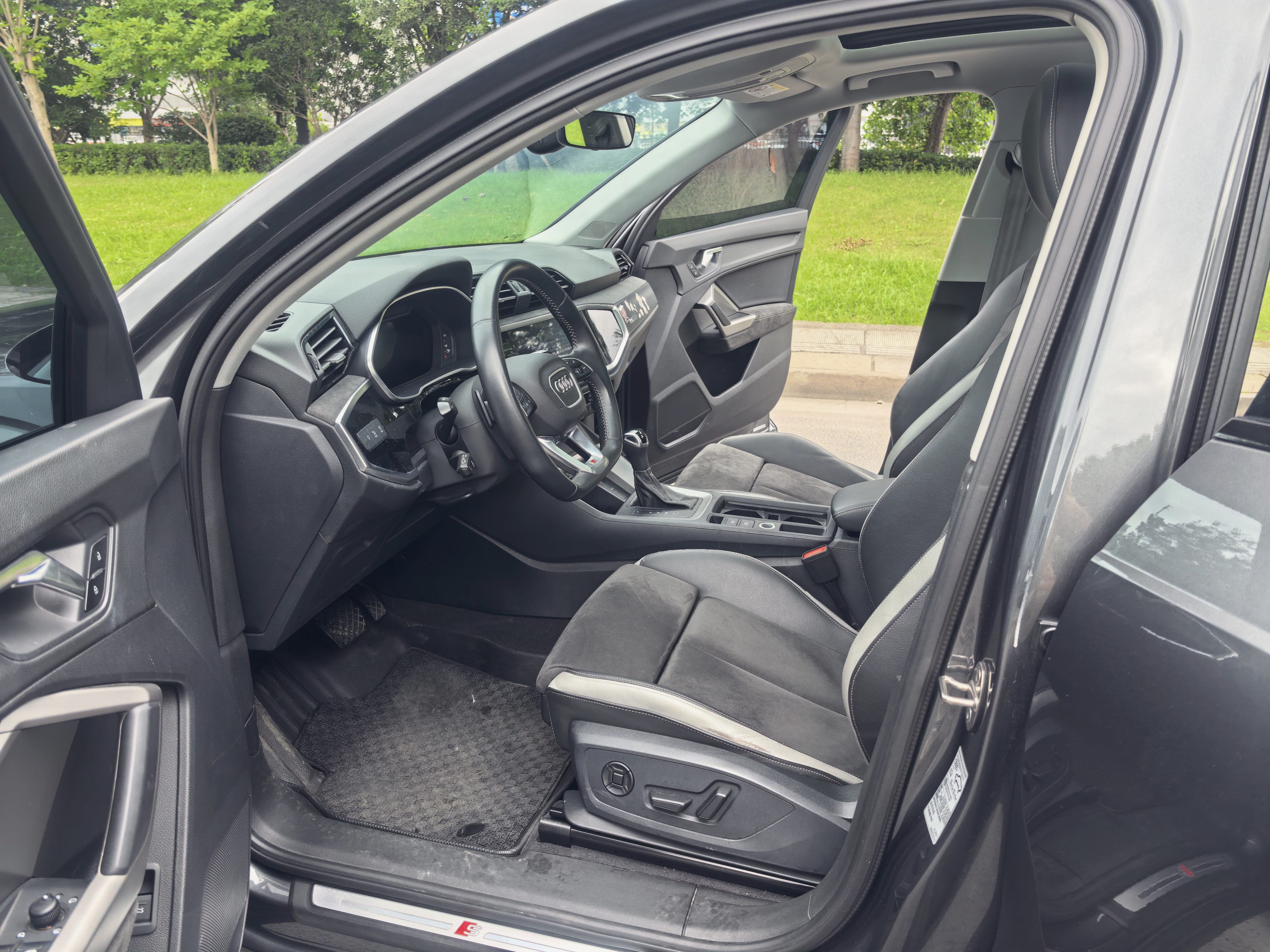 Audi Q3 2022 #8 Audi Q3 2022 car image #8