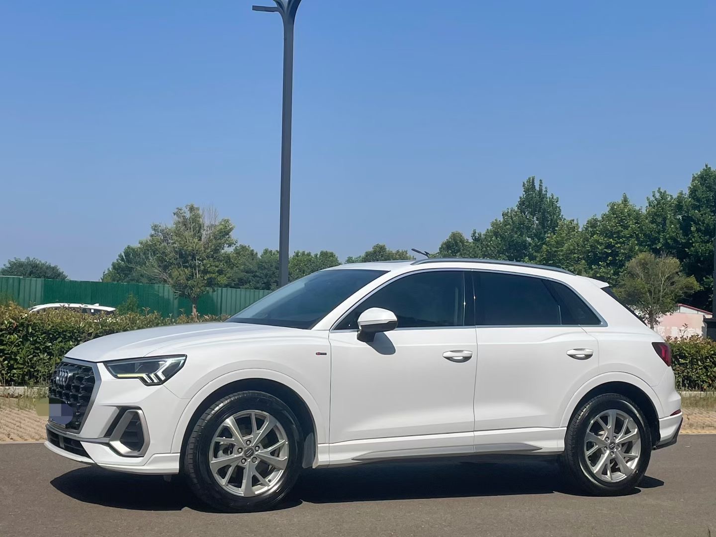 Audi Q3 2019 #2 Audi Q3 2019 car image #2