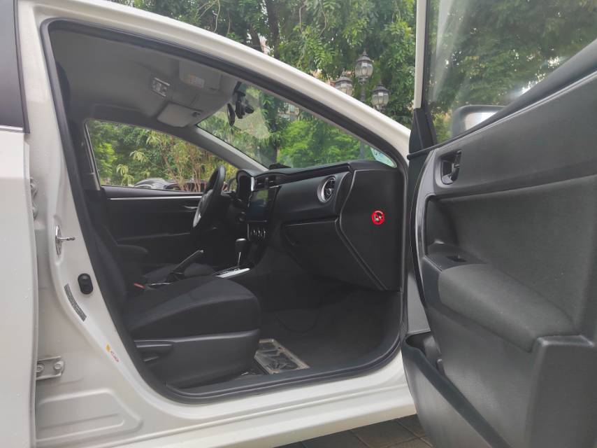 Toyota Corolla 2018 #6 Toyota Corolla 2018 car image #6