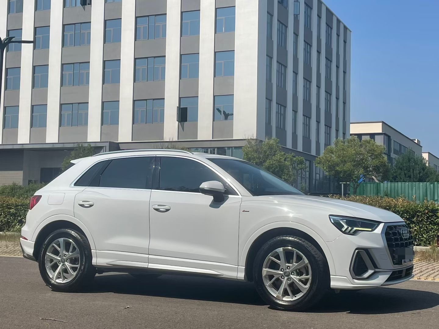 Audi Q3 2019 #5 Audi Q3 2019 car image #5
