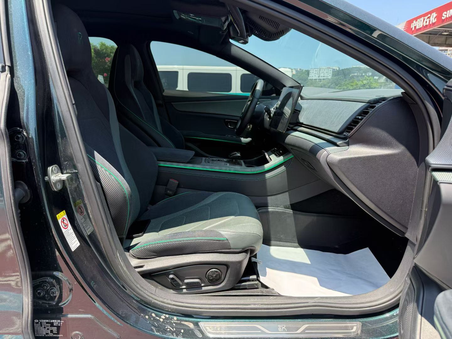BYD Han 2022 immagine di auto #8