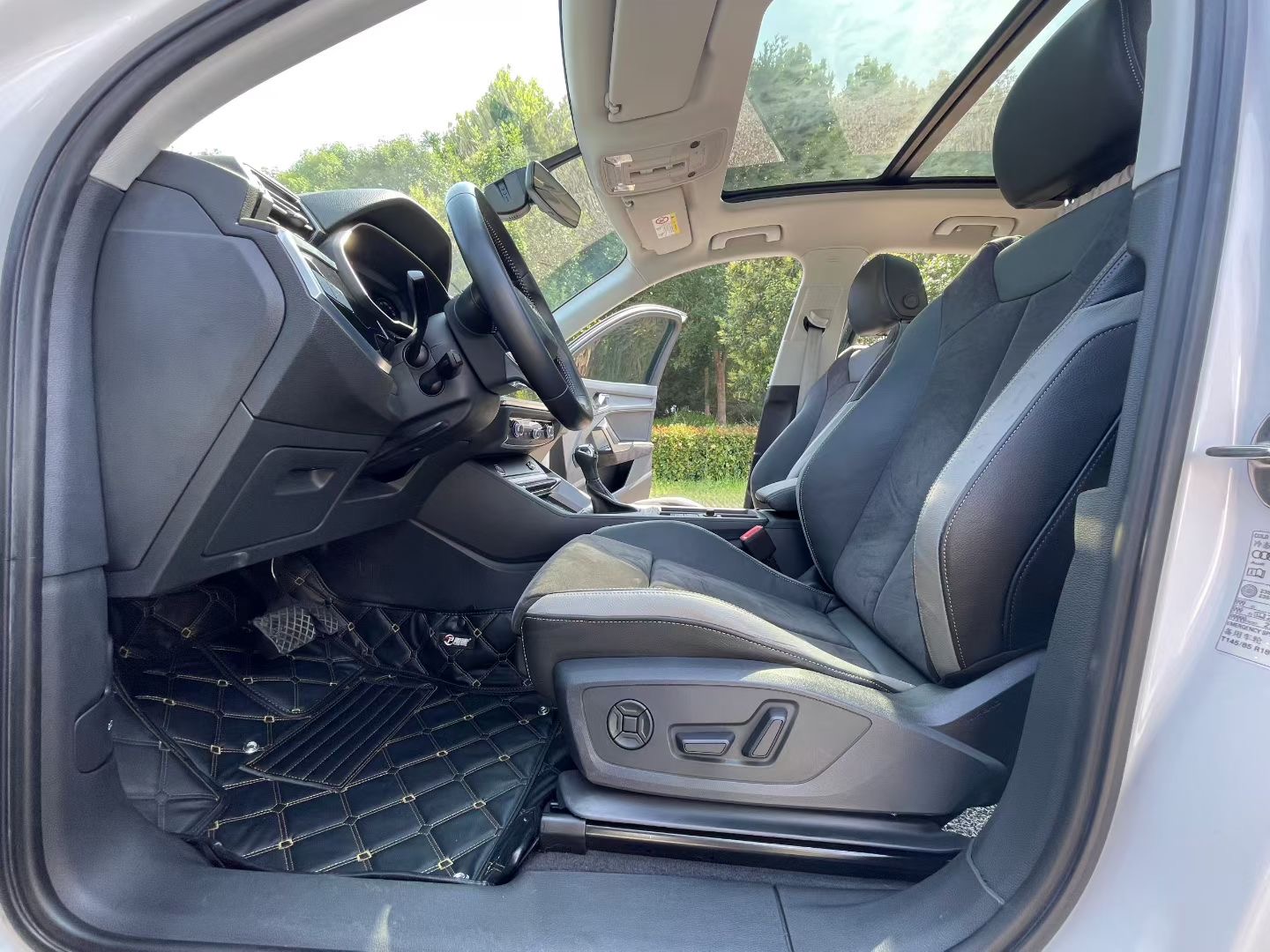 Audi Q3 2019 #9 Audi Q3 2019 car image #9