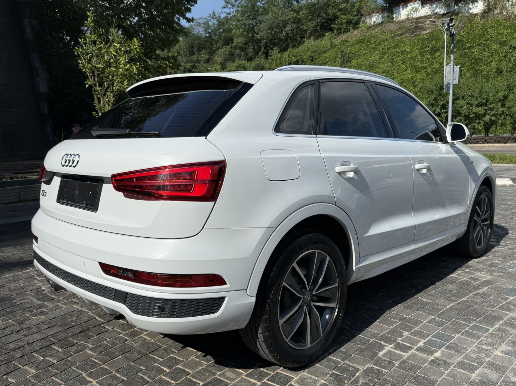 2019 #10 2019 car image #10