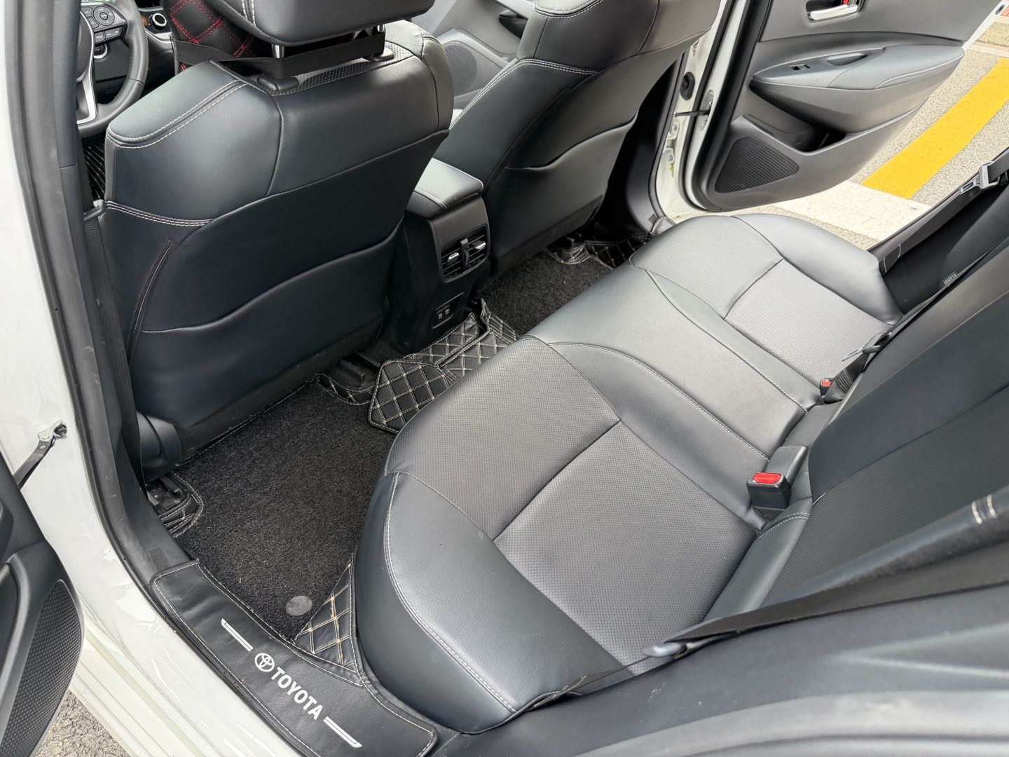 Toyota Corolla 2021 car image #11