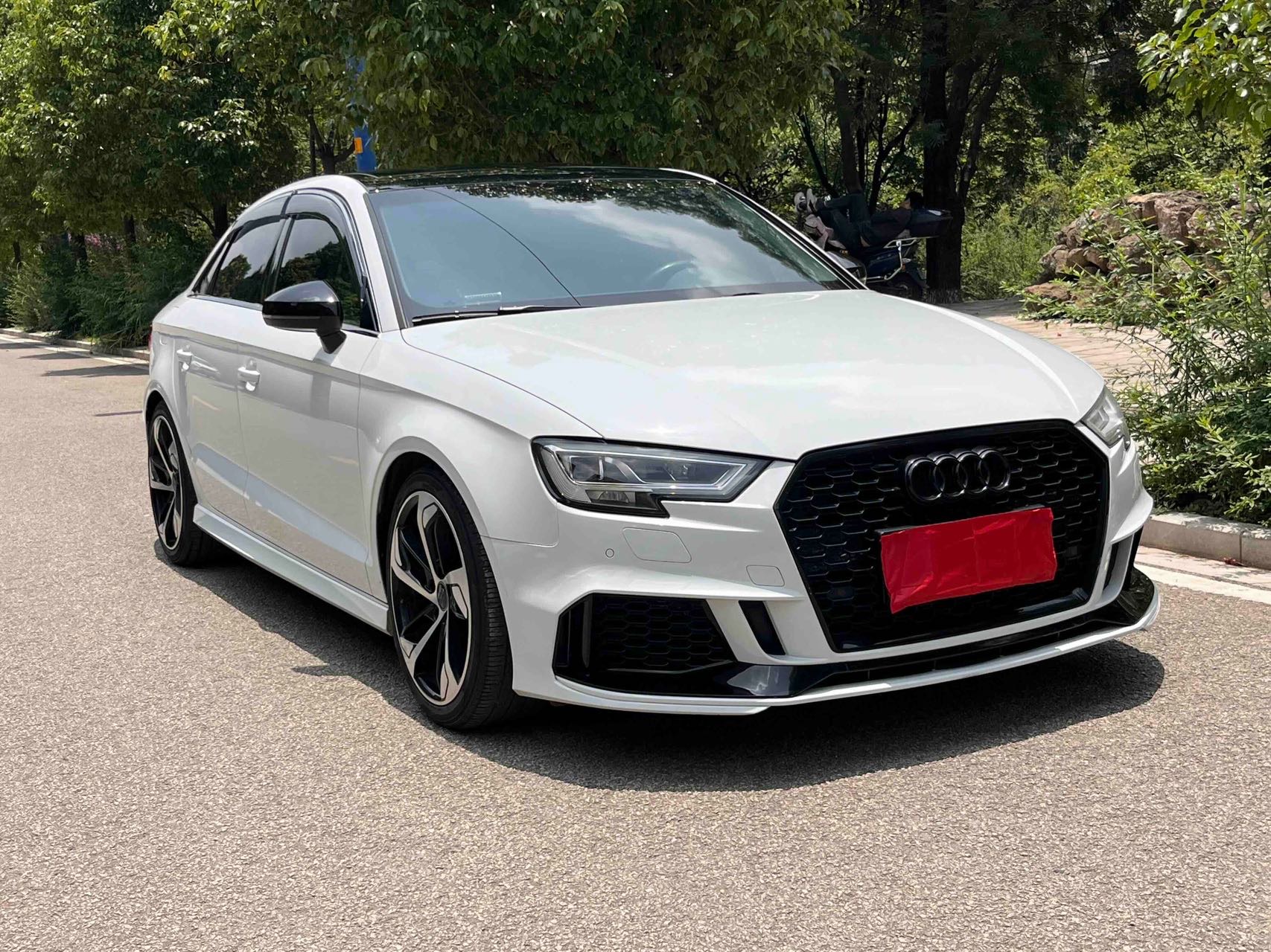 Audi A3 2019 car image #5