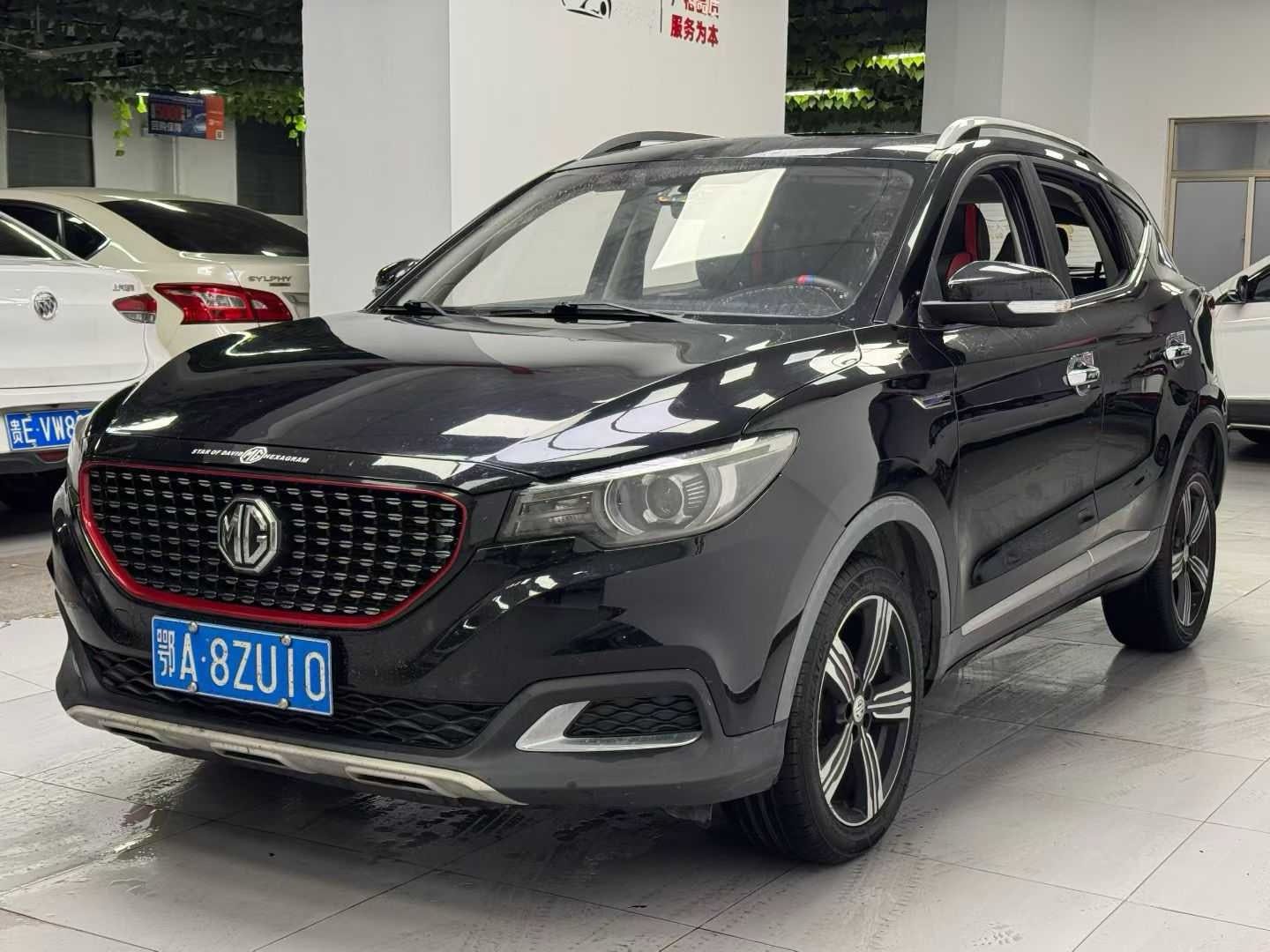 2020 immagine di auto #2