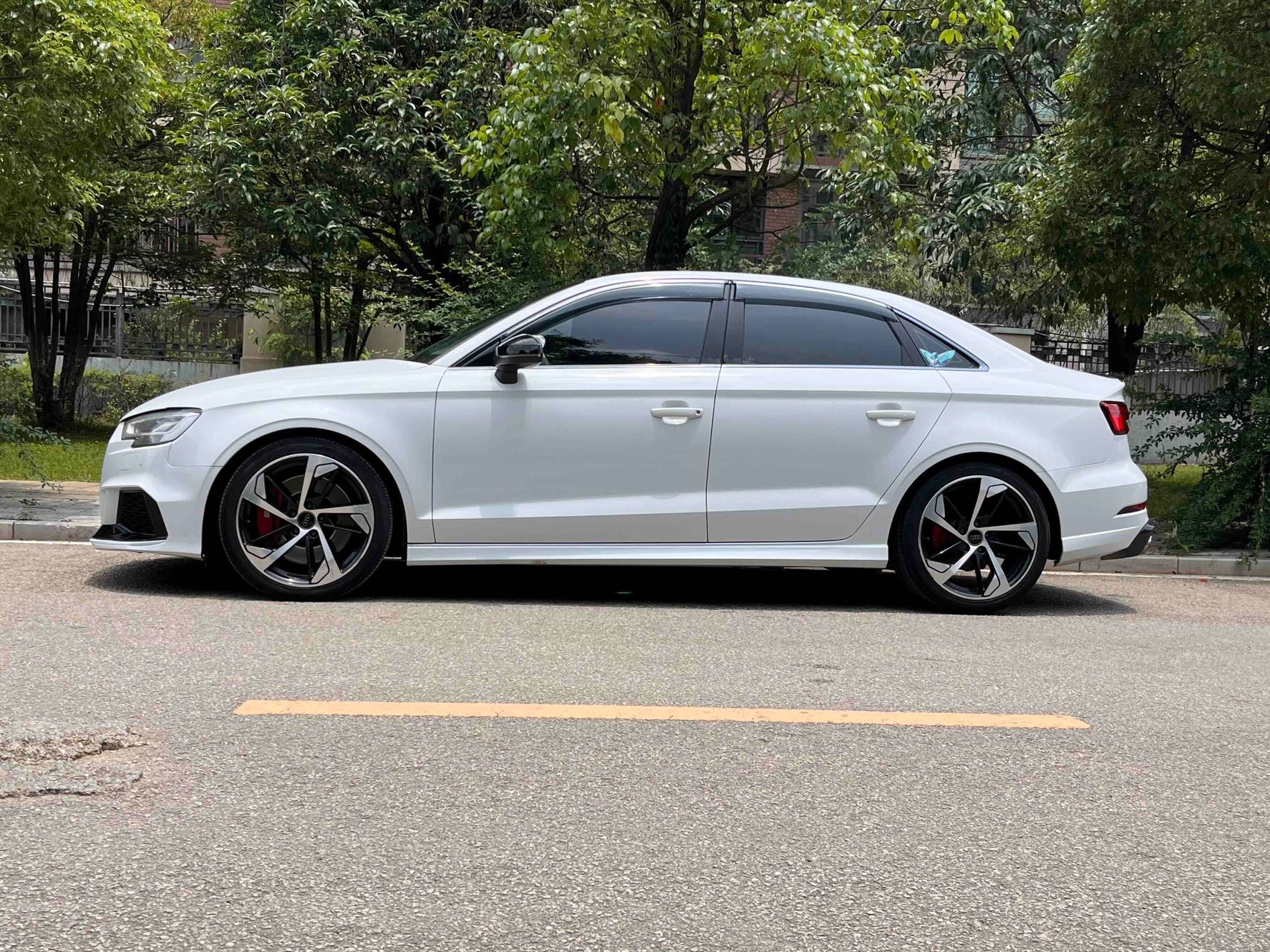 Audi A3 2019 car image #6