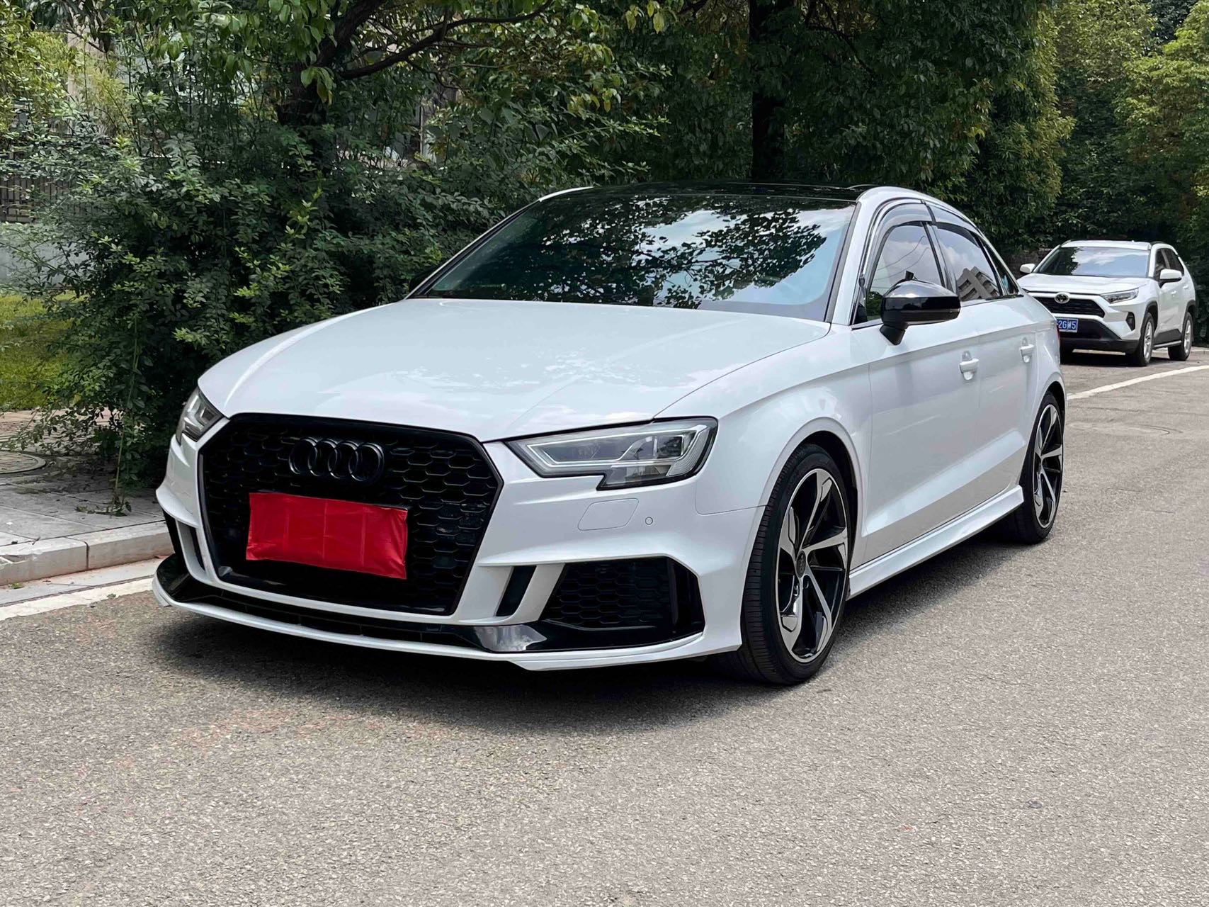 Audi A3 2019 car image #2