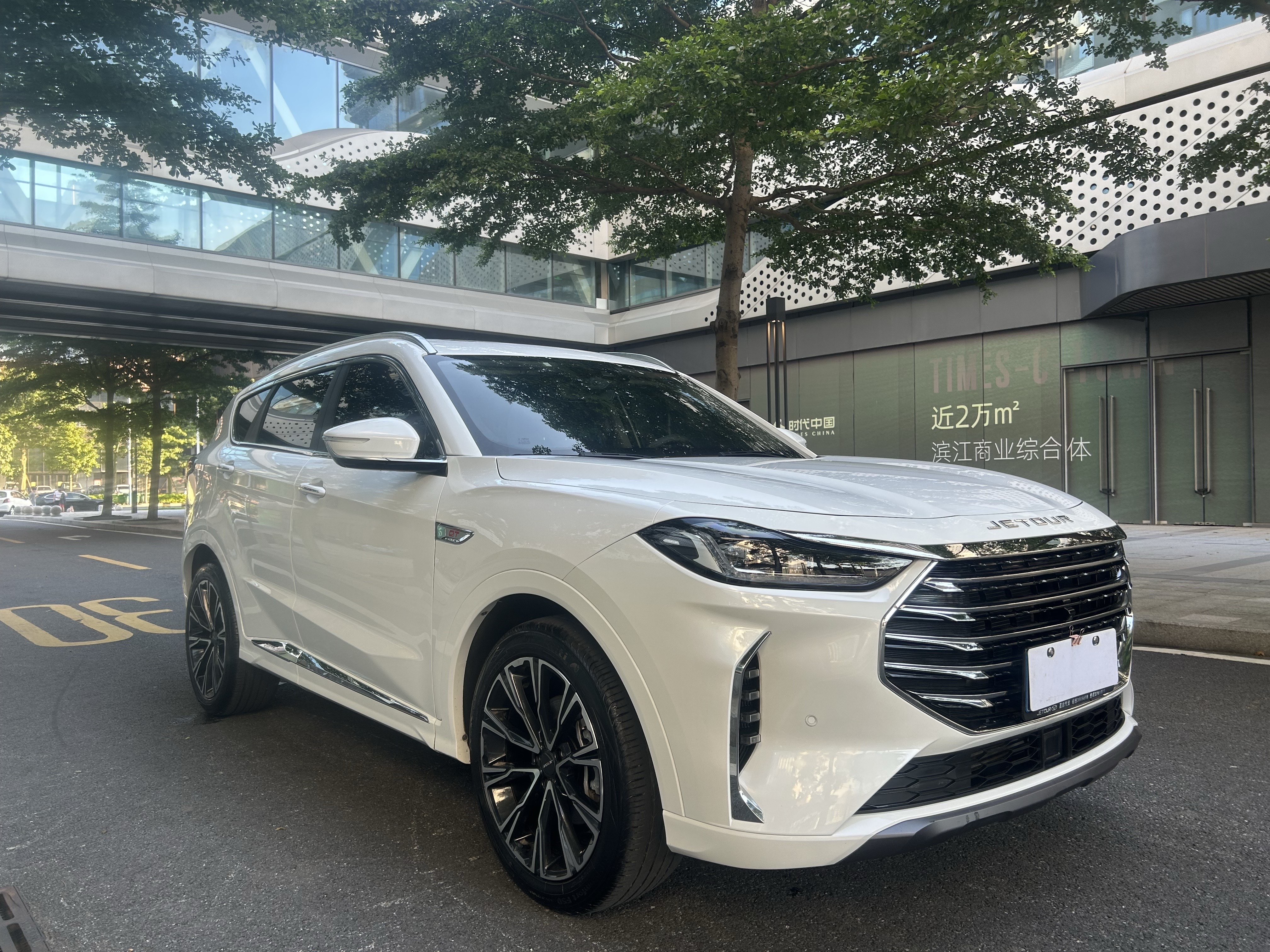 Jetour X70 PLUS 2022 car image #5