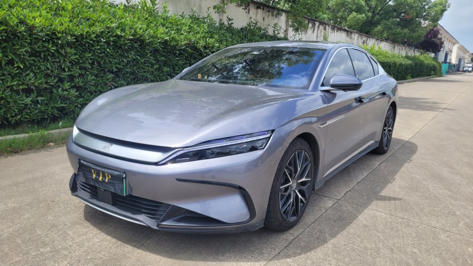 BYD Han 2022 car image #2
