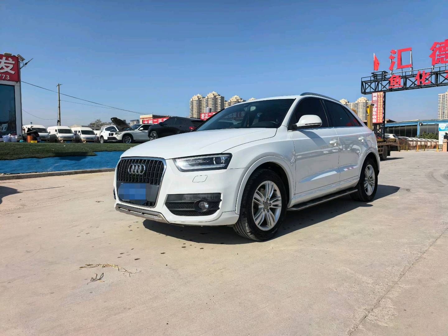 Audi Q3 2013 #2 Audi Q3 2013 car image #2