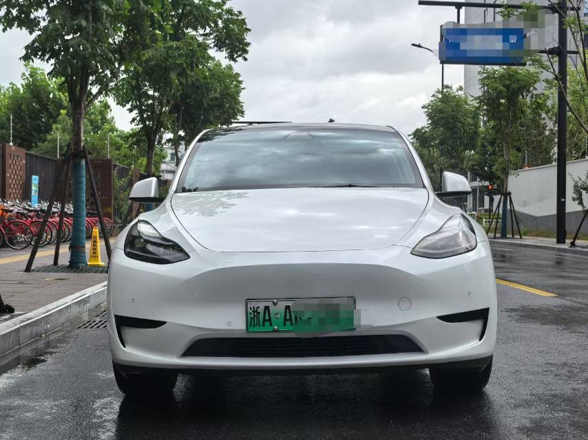 Tesla Model Y 2022 #4 Tesla Model Y 2022 immagine di auto #4