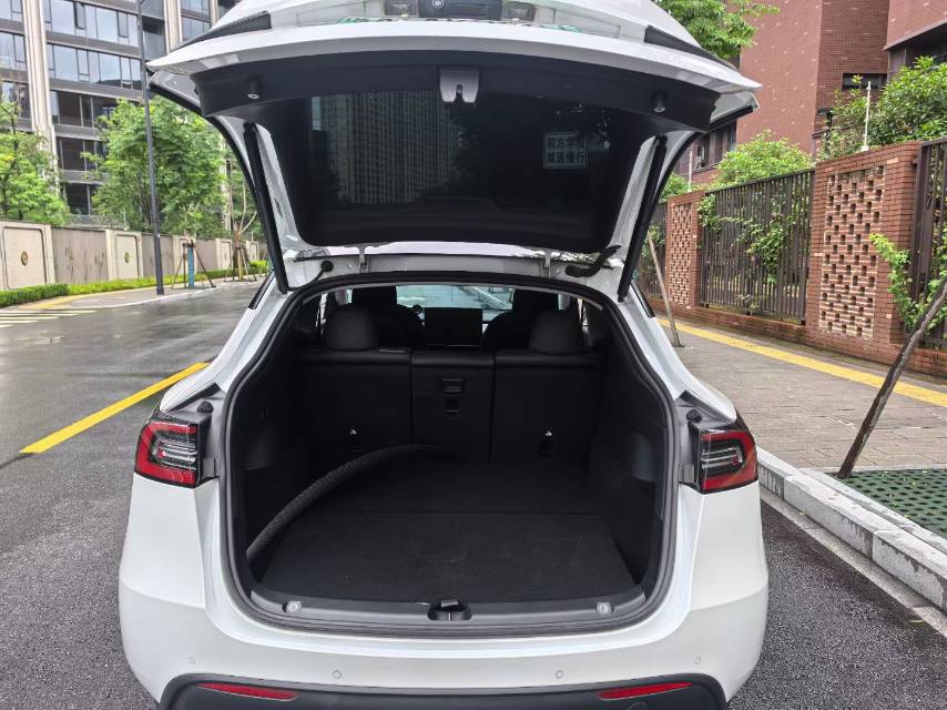 Tesla Model Y 2022 #7 Tesla Model Y 2022 immagine di auto #7