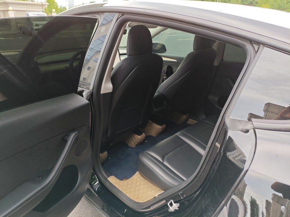 Tesla Model Y 2021 #6 Tesla Model Y 2021 car image #6