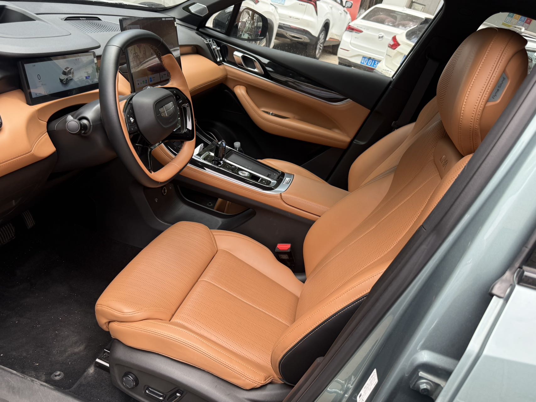 GEELY Boyue L 2025 #5 GEELY Boyue L 2025 car image #5