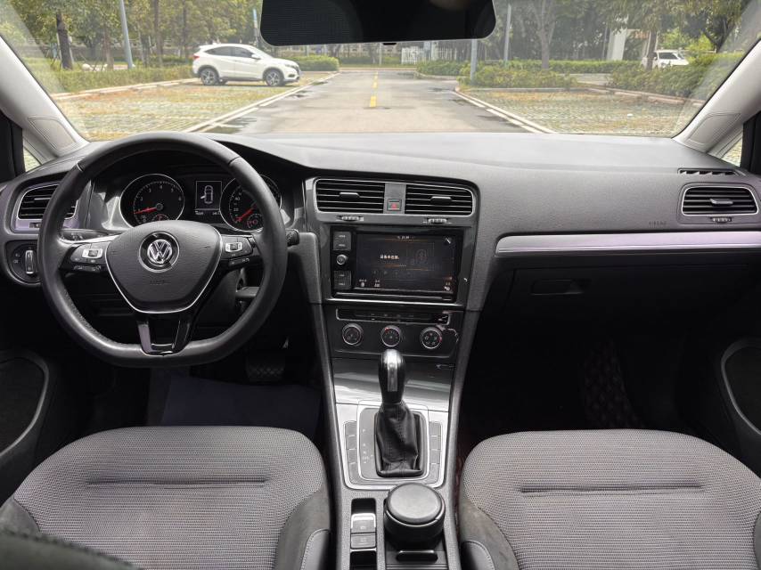 Volkswagen Golf 2019 #7 Volkswagen Golf 2019 car image #7
