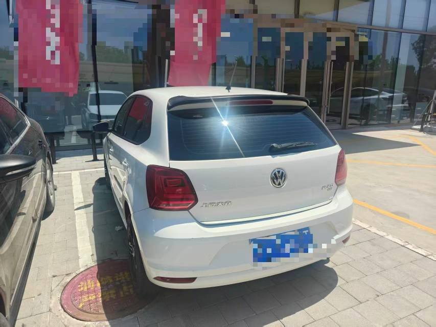 Volkswagen Polo 2019 car image #6