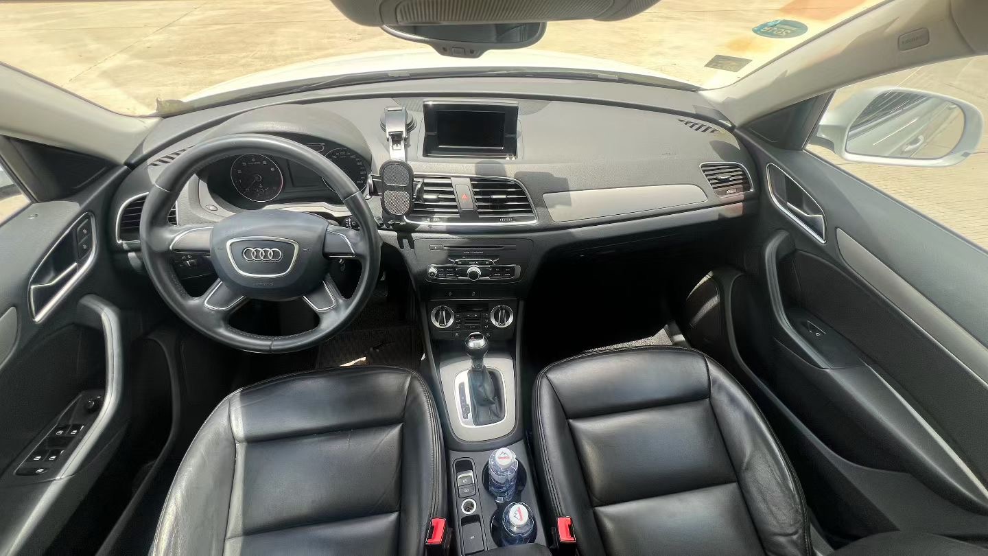 Audi Q3 2013 #7 Audi Q3 2013 car image #7