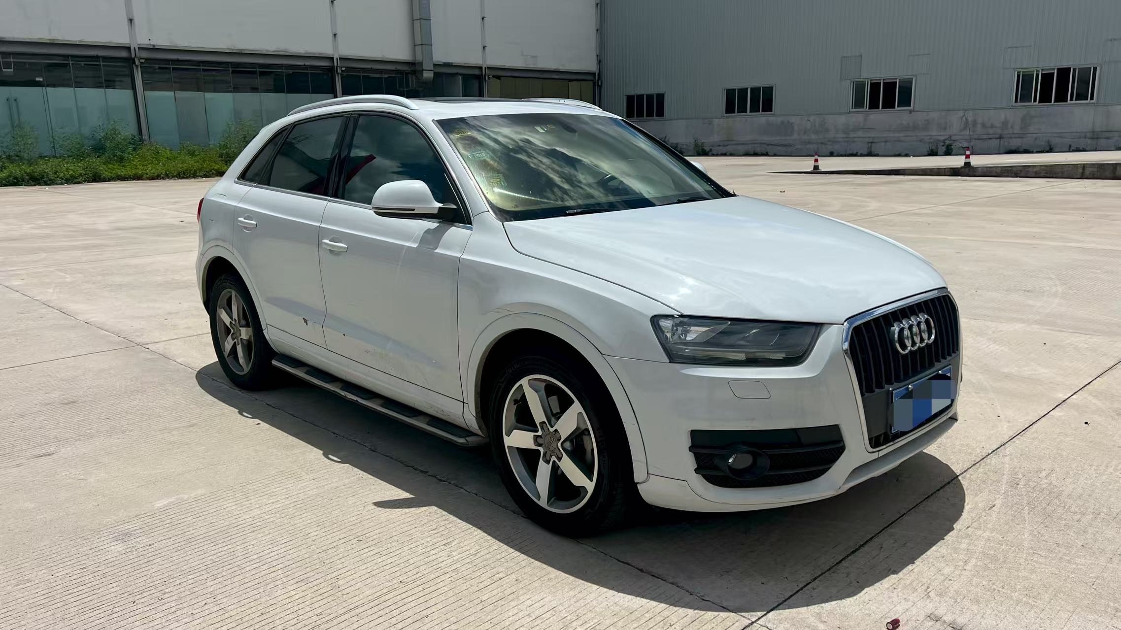 Audi Q3 2013 #5 Audi Q3 2013 car image #5