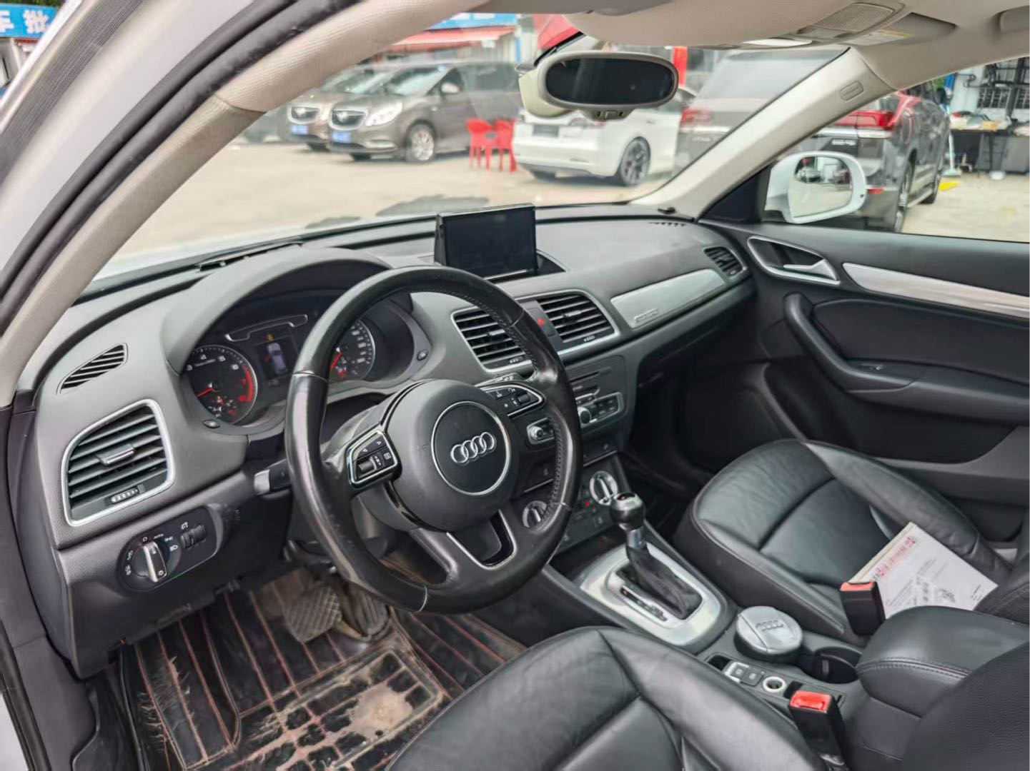 Audi Q3 2016 #12 Audi Q3 2016 car image #12