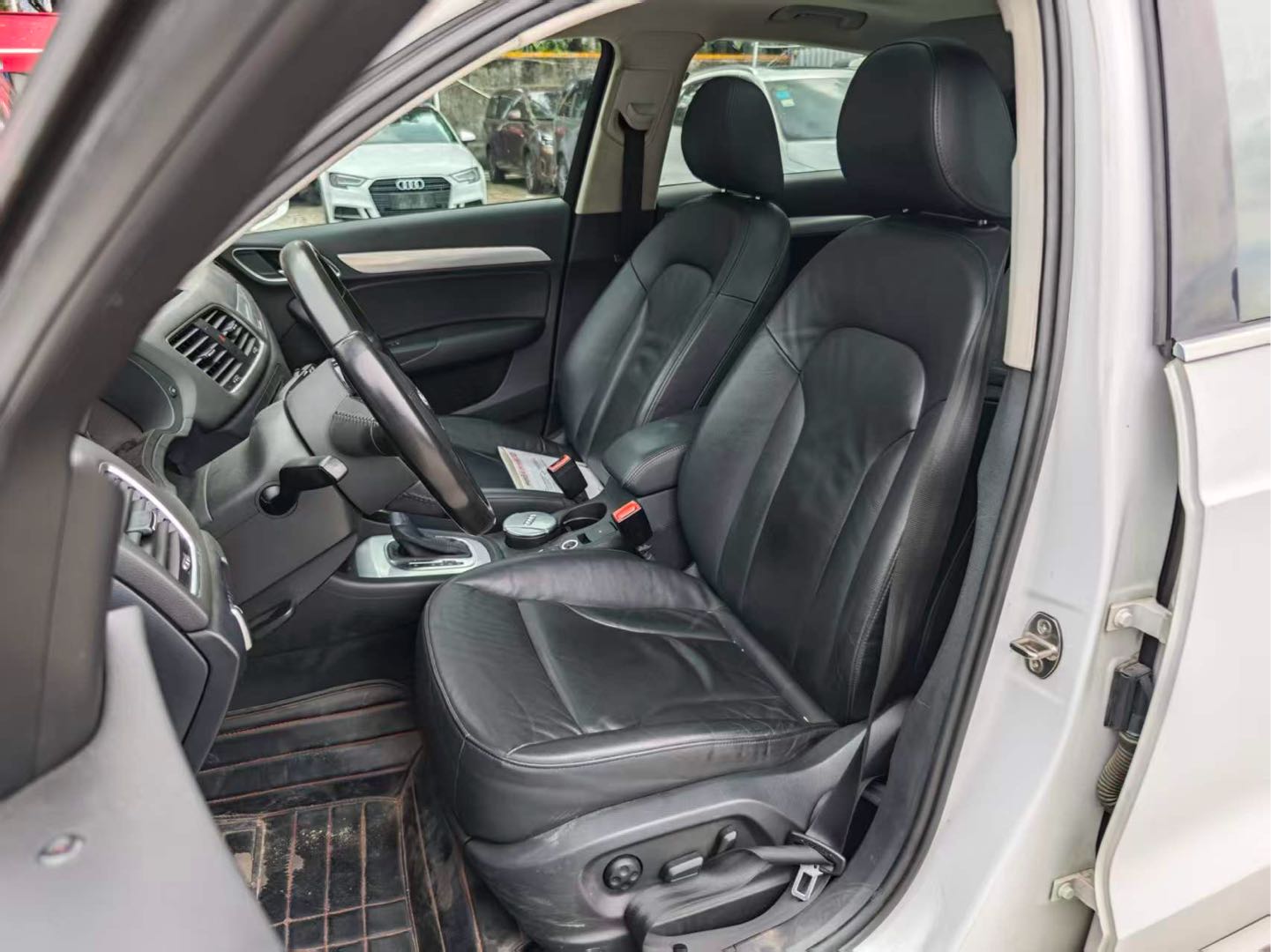 Audi Q3 2016 #9 Audi Q3 2016 car image #9