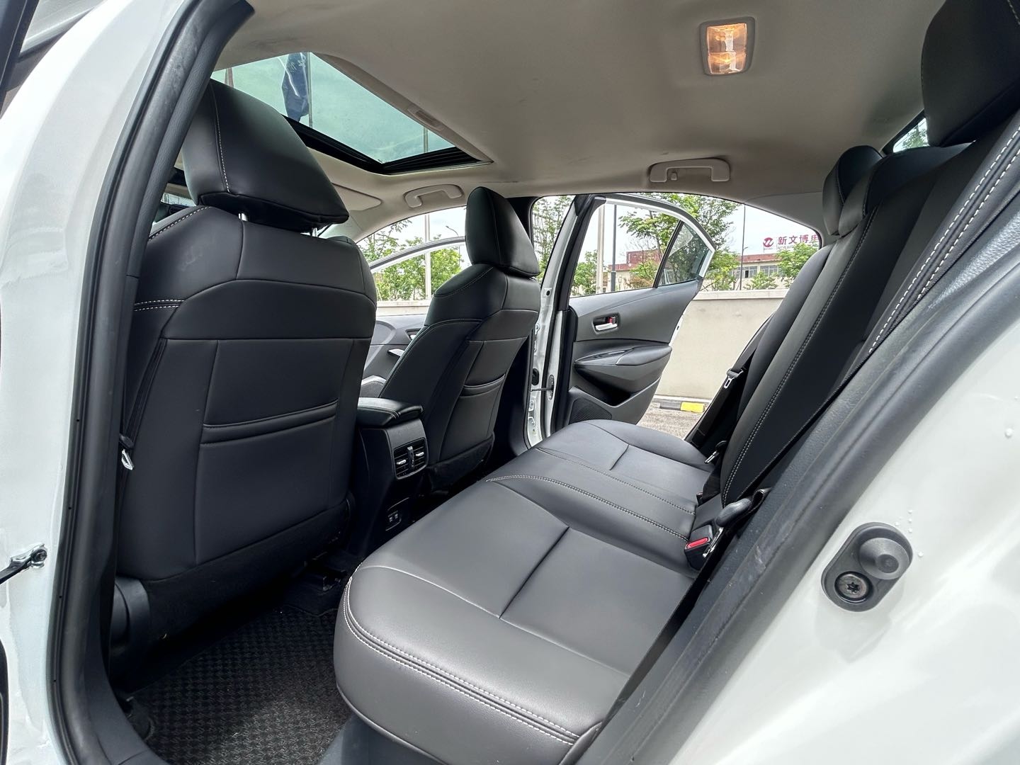 Toyota Corolla 2022 car image #8