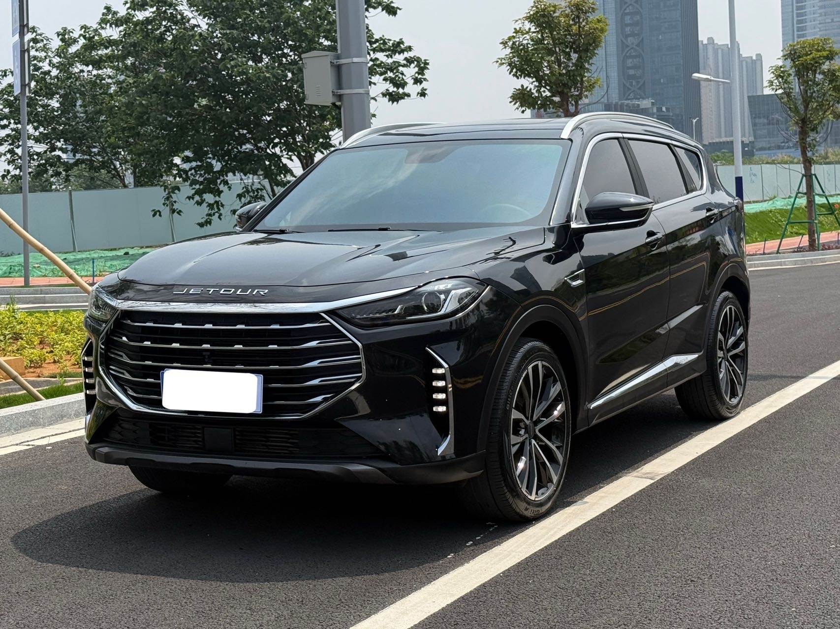 Jetour X70 PLUS 2021 car image #2