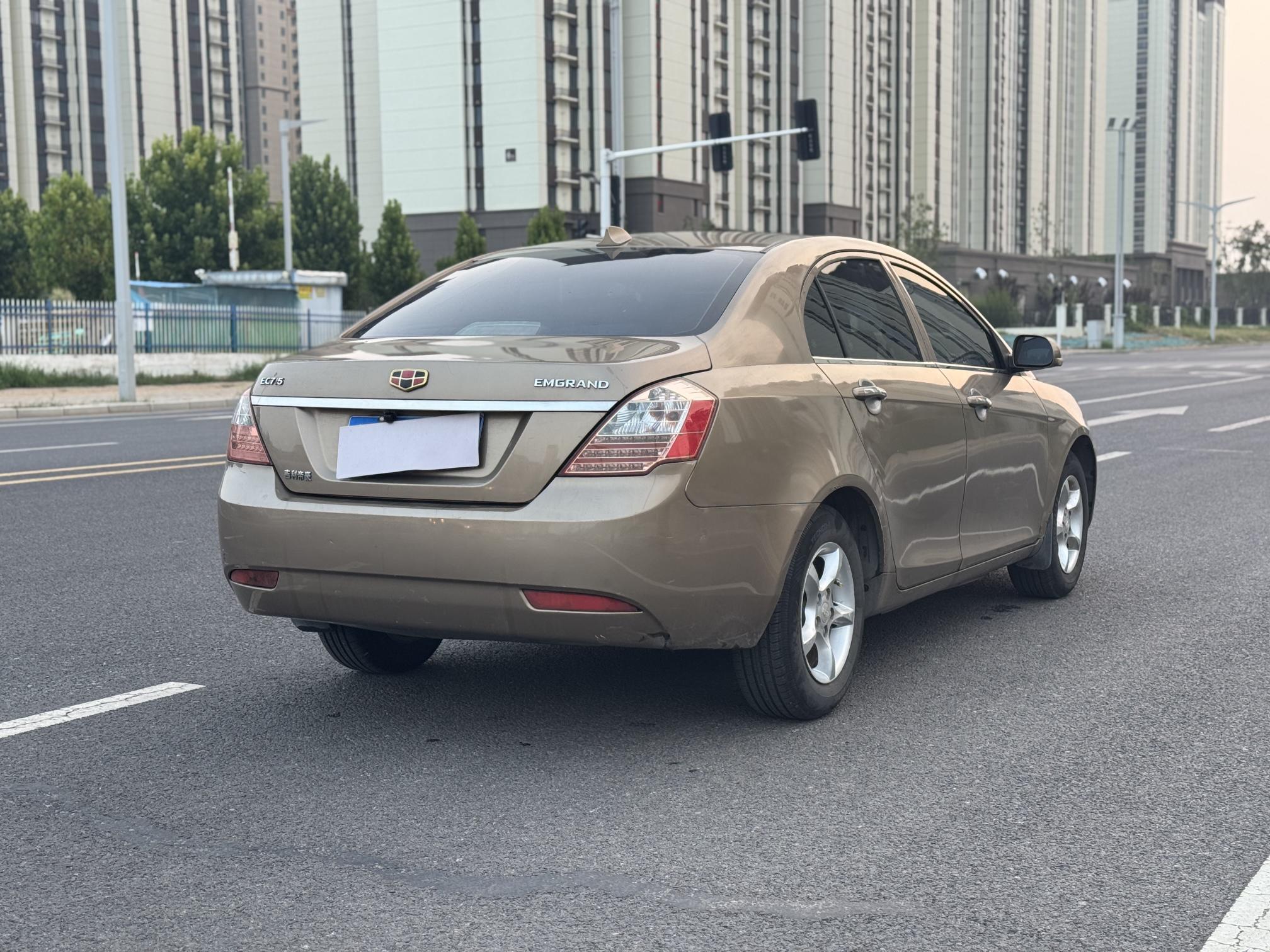 GEELY Emgrand Classic 2014 #10 GEELY Emgrand Classic 2014 car image #10