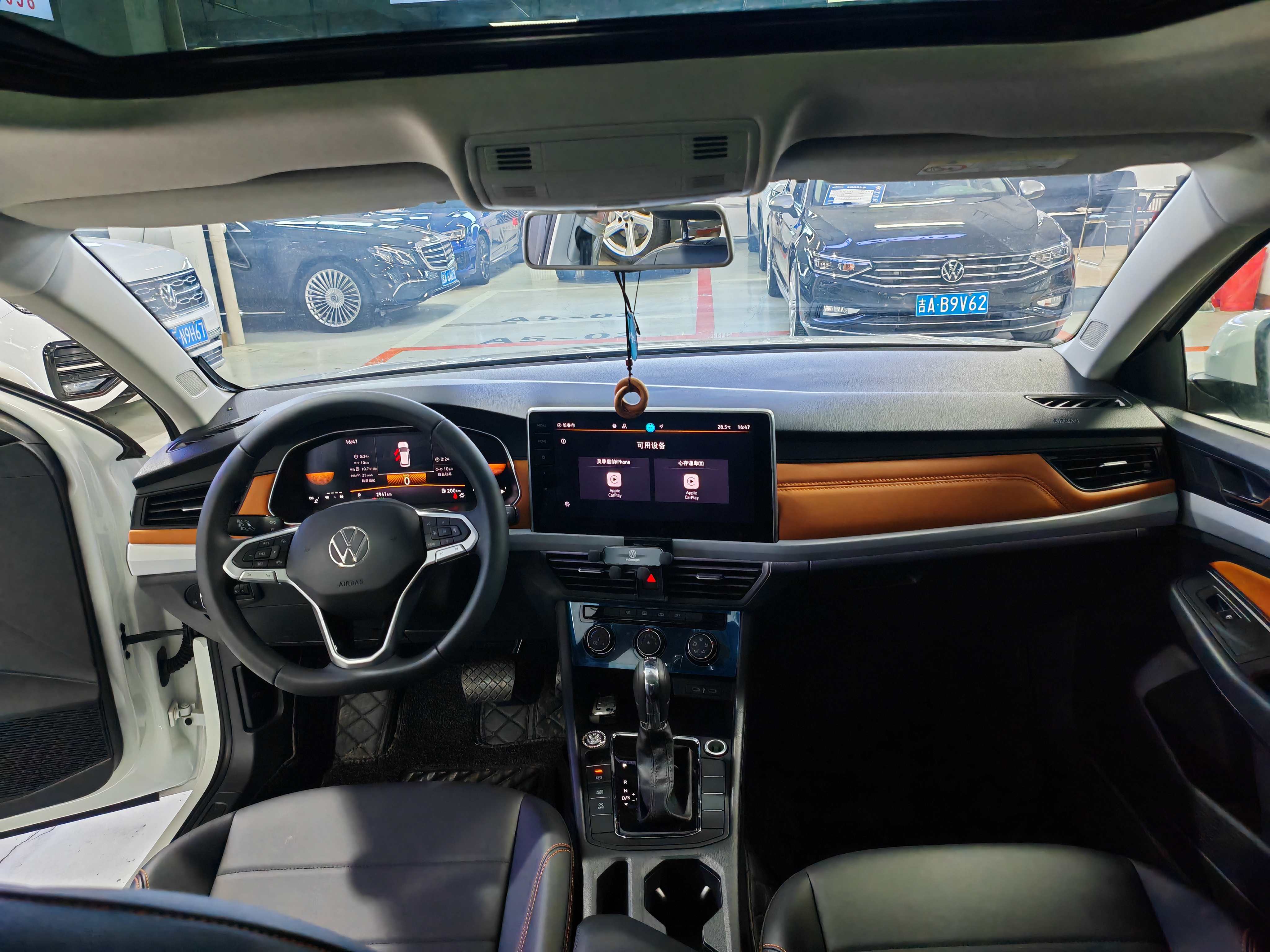 Volkswagen Bora 2025 car image #8
