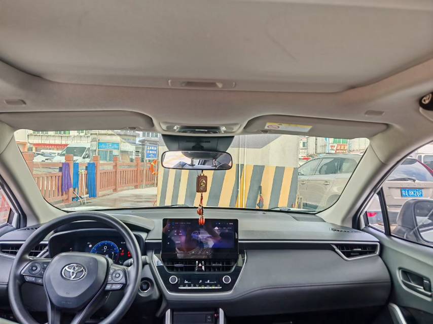 Toyota Corolla Cross 2024 car image #8