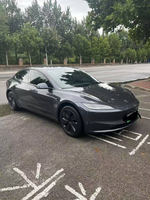 Tesla Model 3 2025 #4 Tesla Model 3 2025 immagine di auto #4