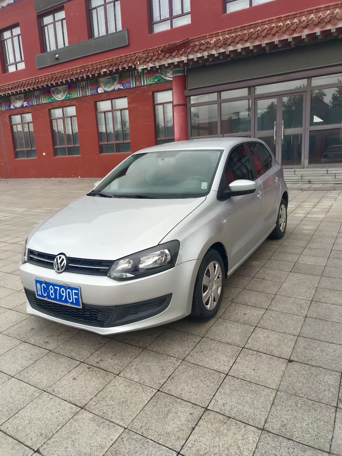 Volkswagen Polo 2012 Volkswagen Polo 2012 car image