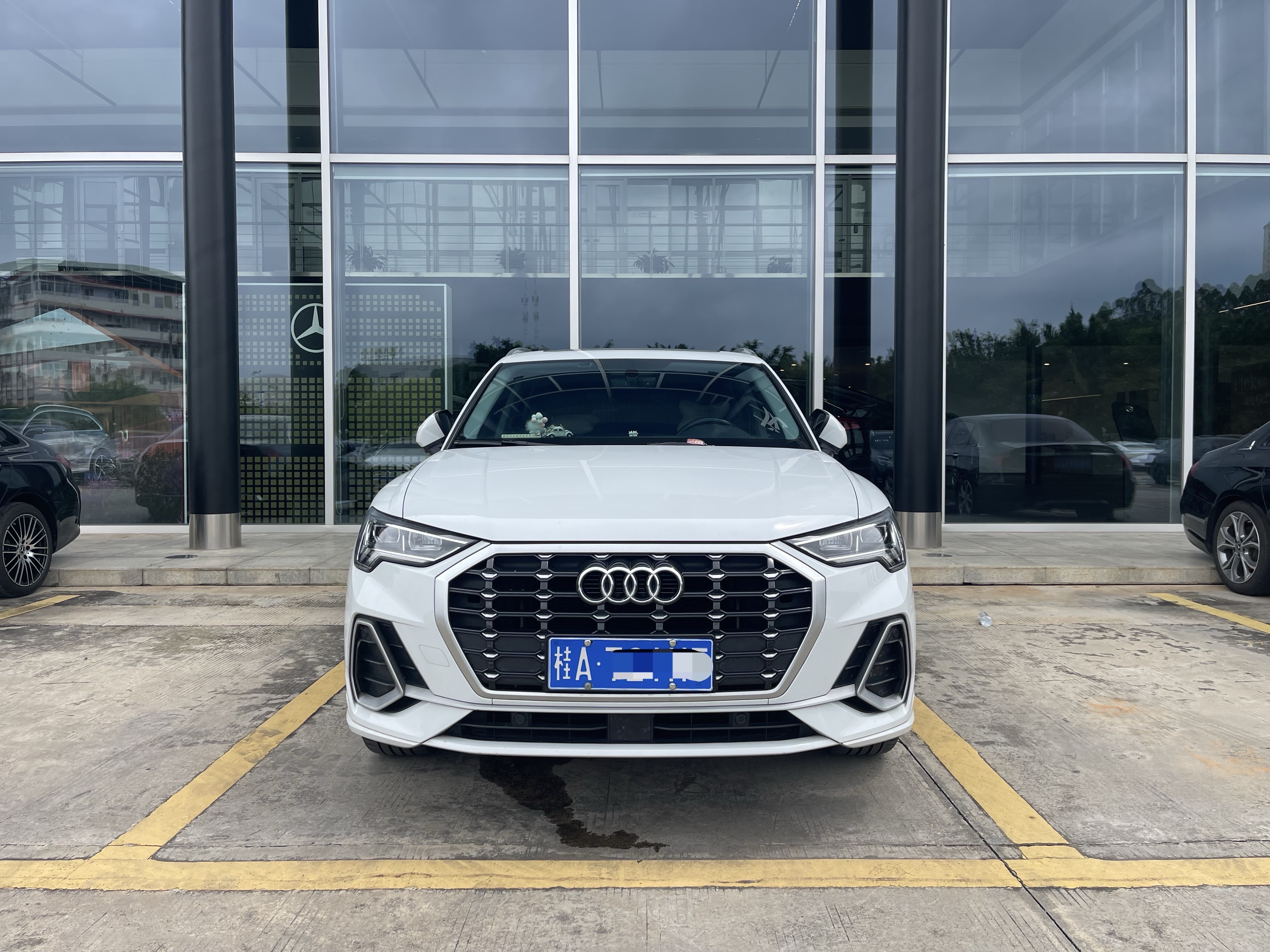 Audi Q3 2020 #4 Audi Q3 2020 car image #4