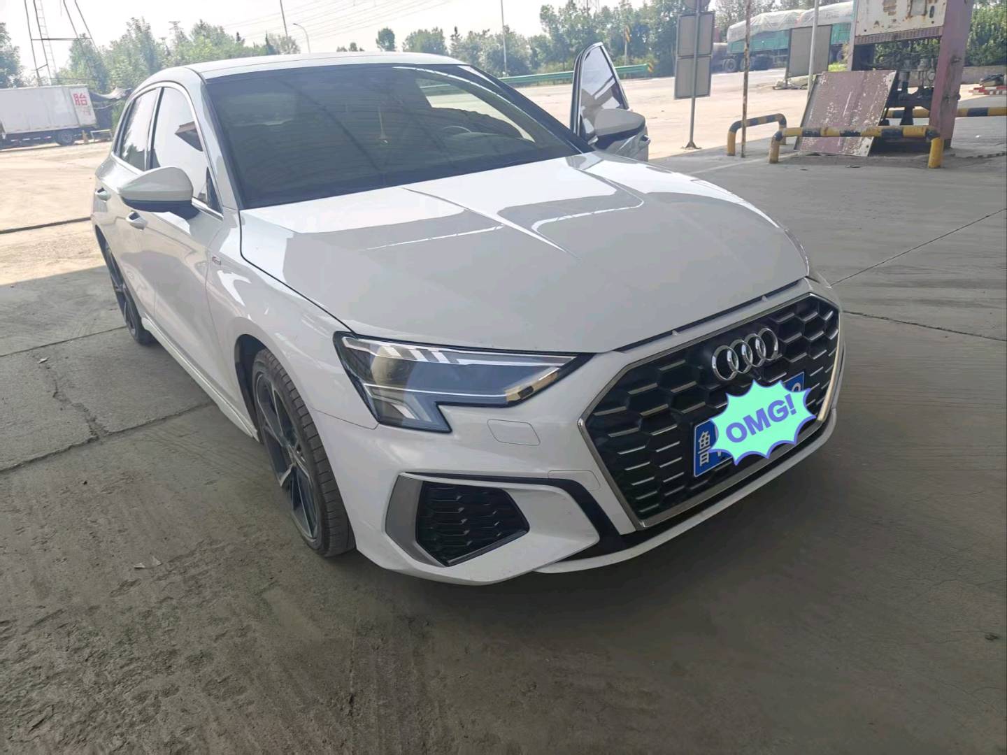 2023 car image #5