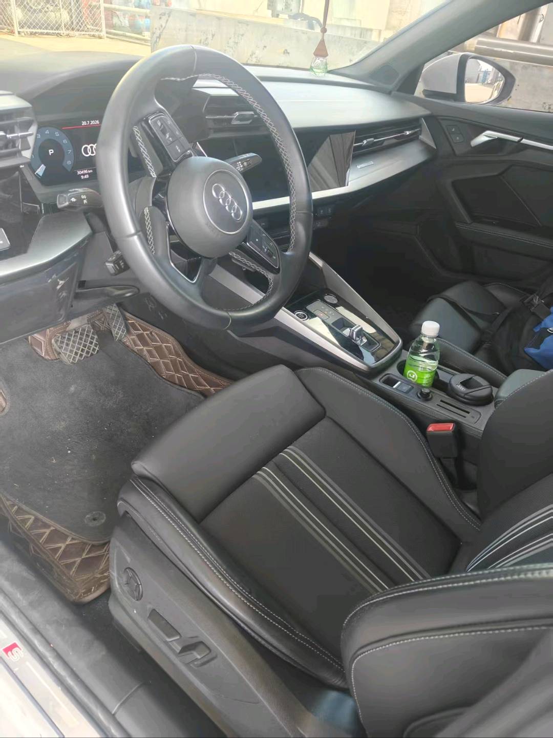 2023 car image #7